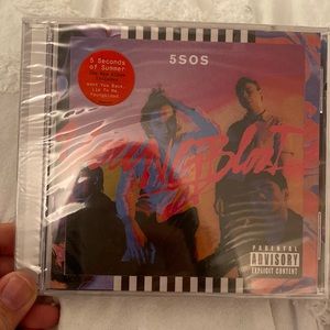 BRAND NEW 5SOS “Youngblood” CD